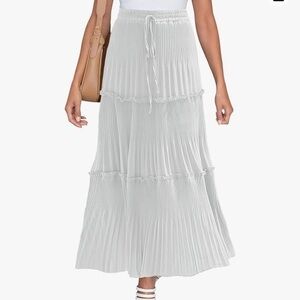 LiCot Women's Chiffon Pleated Maxi Skirts Elasitc High Waisted NWT SZ L